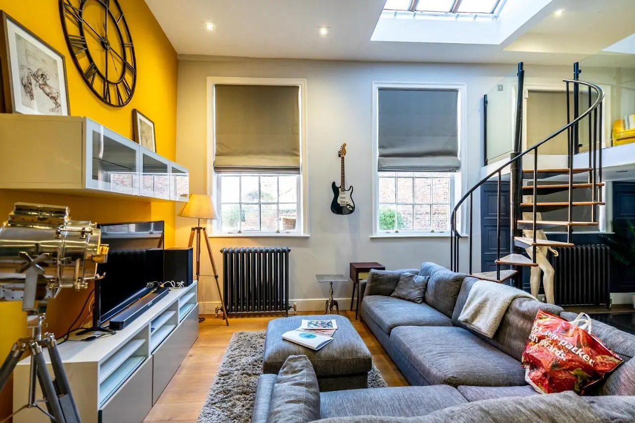The School House Apartment York 0*,  United Kingdom
